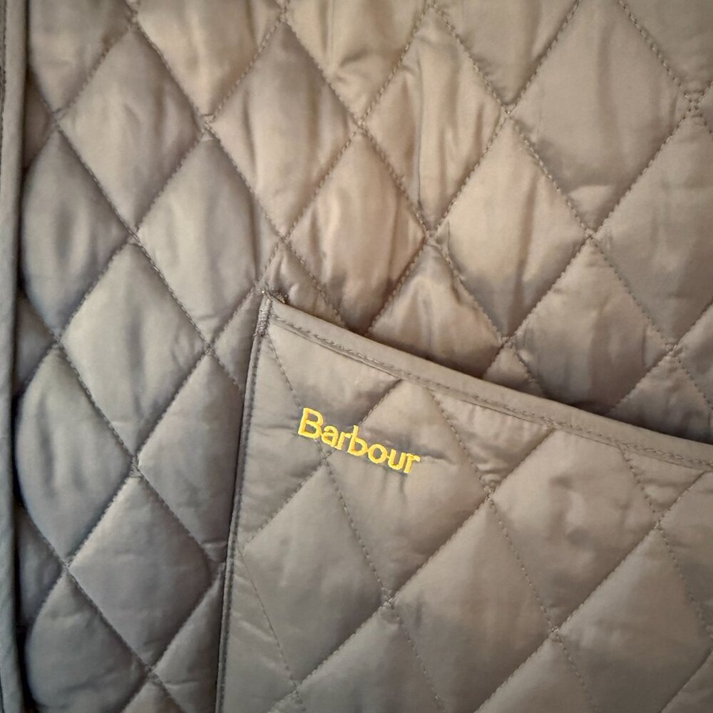 Barbour Quilted Jacket – Size US 10 (UK 14) - Picture 2 of 14